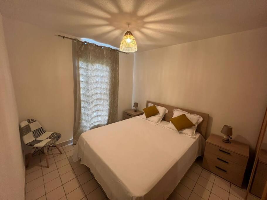 Appartement F4 Petit Bourg Екстериор снимка